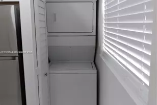 1851 NW 96th Terrace, Pembroke Pines, FL 33024 - Photo 5