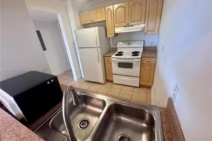 102 SW 6th Ave, Miami, FL 33130 - Photo 3