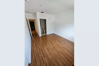 7995 NW 8th St #103, Miami, FL 33126 - Photo 15