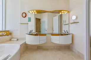 18101 Collins Ave, Sunny Isles Beach, FL 33160 - Photo 43