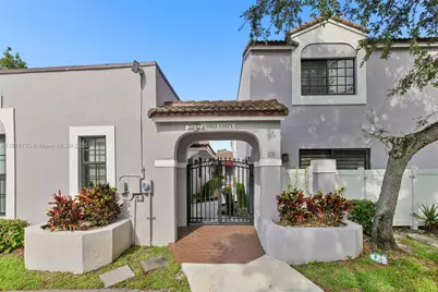 11657 NW 11th Street, Pembroke Pines, FL 33026 - Photo 1