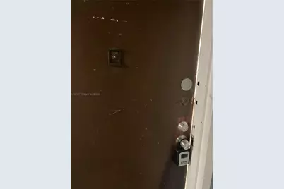 486 NW 165th St Rd #B-202, Miami, FL 33169 - Photo 1