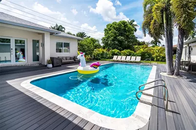 235 SE 6th St, Dania Beach, FL 33004 - Photo 3