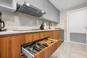 235 SE 6th St, Dania Beach, FL 33004 - Photo 19