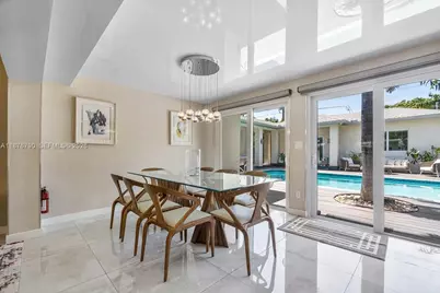 235 SE 6th St, Dania Beach, FL 33004 - Photo 15