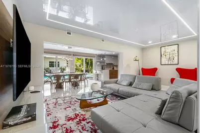 235 SE 6th St, Dania Beach, FL 33004 - Photo 7