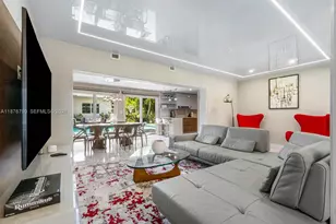 235 SE 6th St, Dania Beach, FL 33004 - Photo 7