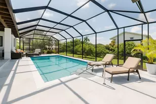 7761 SW 169th St, Palmetto Bay, FL 33157 - Photo 1