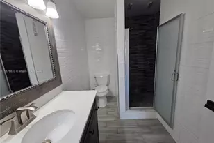 15798 Woodgate Ct, Sunrise, FL 33326 - Photo 25