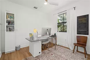 1023 NW 100th Ave, Miami, FL 33172 - Photo 19