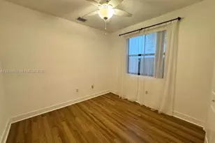 1023 NW 100th Ave, Miami, FL 33172 - Photo 47