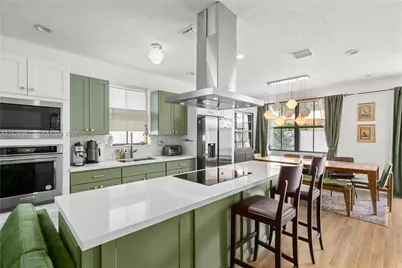 1023 NW 100th Ave, Miami, FL 33172 - Photo 1