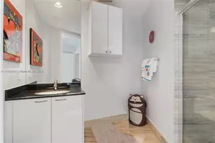 15811 Collins Ave, Sunny Isles Beach, FL 33160 - Photo 15