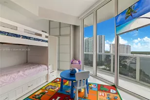15811 Collins Ave, Sunny Isles Beach, FL 33160 - Photo 13