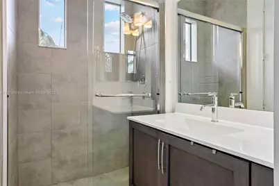 10470 S Lago Vista Cir, Parkland, FL 33076 - Photo 29