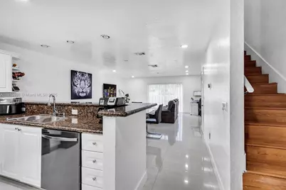 6306 Moseley St #1, Hollywood, FL 33024 - Photo 5