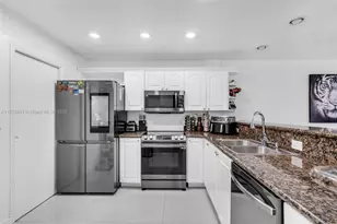 6306 Moseley St, Hollywood, FL 33024 - Photo 13