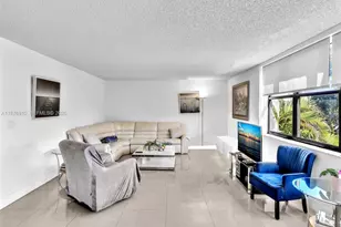 20401 NE 30th Ave, Aventura, FL 33180 - Photo 9