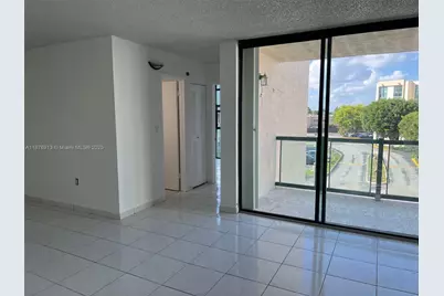 2055 SW 122nd Ave #305, Miami, FL 33175 - Photo 7