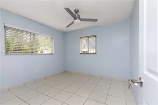 1211 NW 179th St, Miami Gardens, FL 33169 - Photo 17