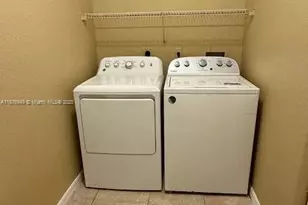 1708 Belmont Ln, North Lauderdale, FL 33068 - Photo 19