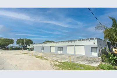 6599 NW 74th Avenue, Miami, FL 33166 - Photo 1