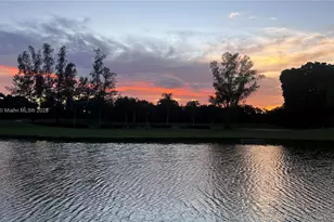 671 S Hollybrook Dr, Pembroke Pines, FL 33025 - Photo 37