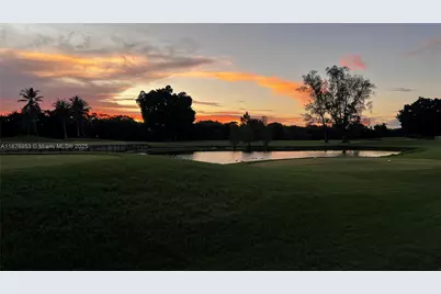 671 S Hollybrook Dr #302, Pembroke Pines, FL 33025 - Photo 25