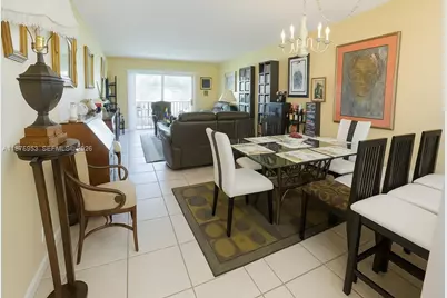 671 S Hollybrook Dr #302, Pembroke Pines, FL 33025 - Photo 3