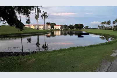 671 S Hollybrook Dr #302, Pembroke Pines, FL 33025 - Photo 23