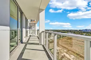 2000 S Metropica Way, Sunrise, FL 33323 - Photo 25