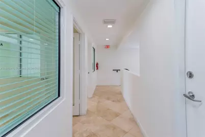 8216 NW 30th Ter, Doral, FL 33122 - Photo 15