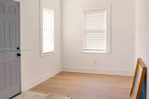 7814 NW 5th Ct, Miami, FL 33150 - Photo 9