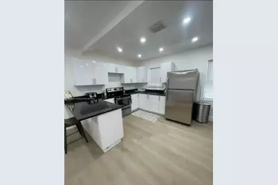 7814 NW 5th Ct, Miami, FL 33150 - Photo 11