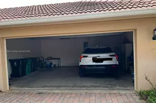 415 NW Dover Ct, Port Saint Lucie, FL 34983 - Photo 5