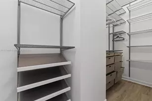 403 NE 212th St, Miami, FL 33179 - Photo 25