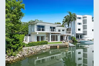 2120 S Bayshore Dr, Miami, FL 33133 - Photo 25
