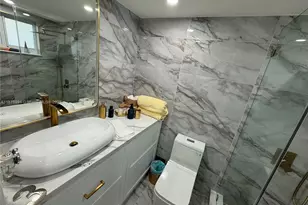 7904 West Dr, North Bay Village, FL 33141 - Photo 5