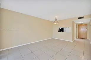 1673 Bay Rd, Miami Beach, FL 33139 - Photo 5