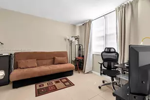 251 174th St, Sunny Isles Beach, FL 33160 - Photo 29