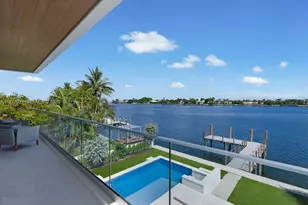 1351 Stillwater Dr, Miami Beach, FL 33141 - Photo 11