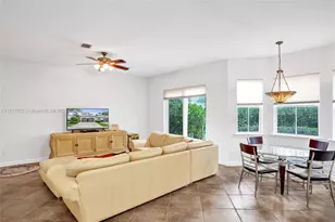 842 Spinnaker Dr E, Hollywood, FL 33019 - Photo 41