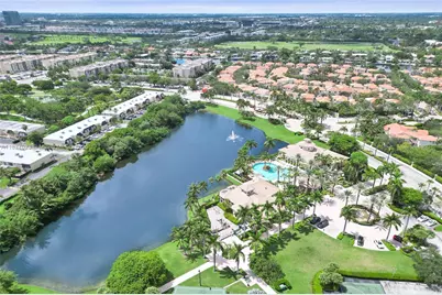 842 Spinnaker Dr E, Hollywood, FL 33019 - Photo 61