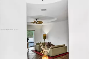 842 Spinnaker Dr E, Hollywood, FL 33019 - Photo 13