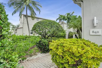 842 Spinnaker Dr E, Hollywood, FL 33019 - Photo 11