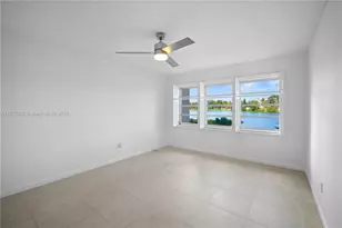 873 NE 195th St, Miami, FL 33179 - Photo 29