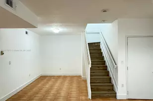 10170 SW 88th St, Miami, FL 33176 - Photo 3