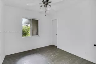 921 NW 5th Ave, Pompano Beach, FL 33060 - Photo 11