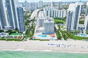 19201 Collins Ave, Sunny Isles Beach, FL 33160 - Photo 17