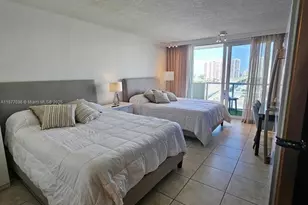 19201 Collins Ave, Sunny Isles Beach, FL 33160 - Photo 3